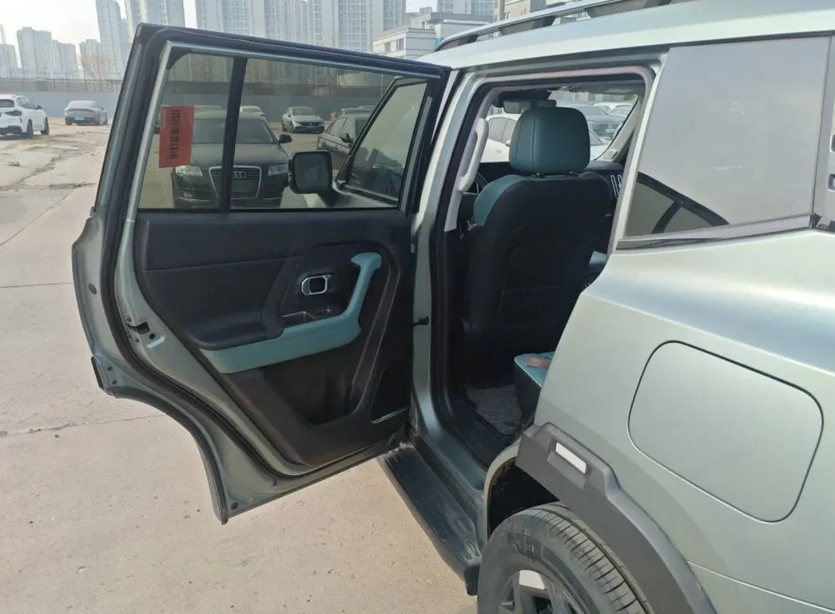 2025 Jetour Traveller 2.0T 254HP L4 7DCT,autocango,china used car exporter,china ev exporter,chinese used car exporter,chinese used ev exporter