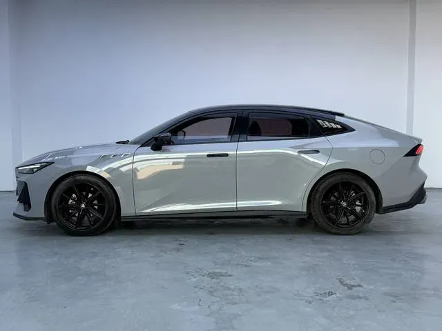 2022 ChangAn UNI-V 1.5T 188HP L4 7DCT,autocango,china used car exporter,china ev exporter,chinese used car exporter,chinese used ev exporter