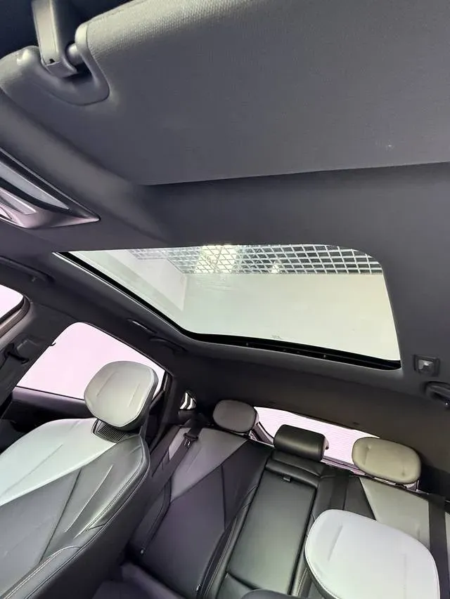 2022 ChangAn UNI-V 1.5T 188HP L4 7DCT,autocango,china used car exporter,china ev exporter,chinese used car exporter,chinese used ev exporter