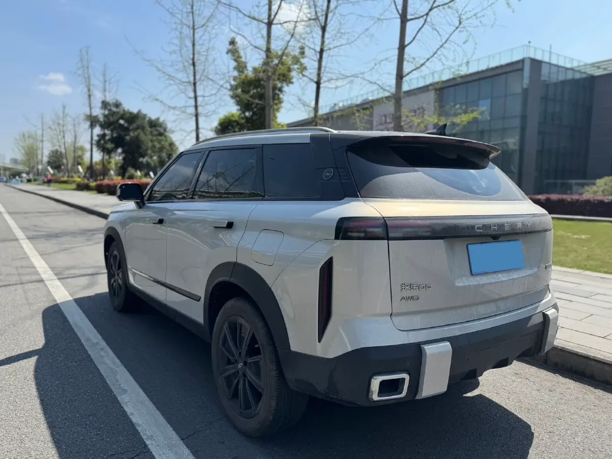 2023 Chery Exploration 06 1.6T 197HP L4 7DCT,autocango,china used car exporter,china ev exporter,chinese used car exporter,chinese used ev exporter