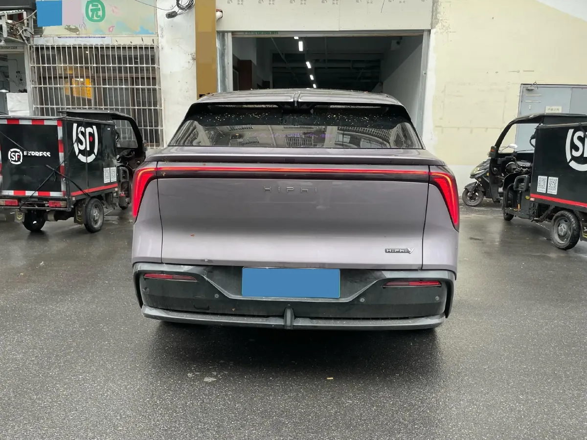 2023 HiPhi Y BEV 76.6KWH,autocango,china used car exporter,china ev exporter,chinese used car exporter,chinese used ev exporter