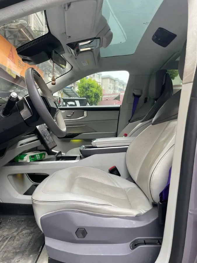 2023 HiPhi Y BEV 76.6KWH,autocango,china used car exporter,china ev exporter,chinese used car exporter,chinese used ev exporter