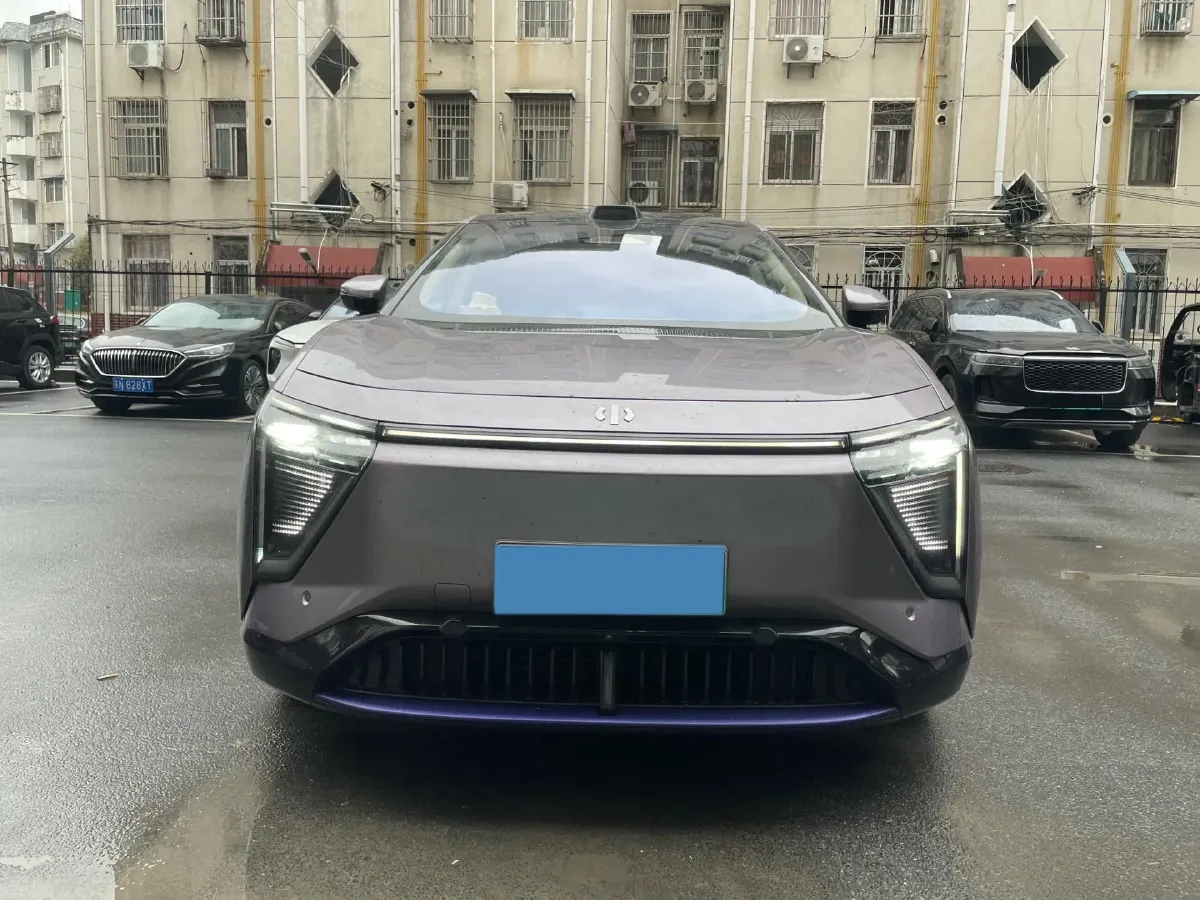 2023 HiPhi Y BEV 76.6KWH,autocango,china used car exporter,china ev exporter,chinese used car exporter,chinese used ev exporter