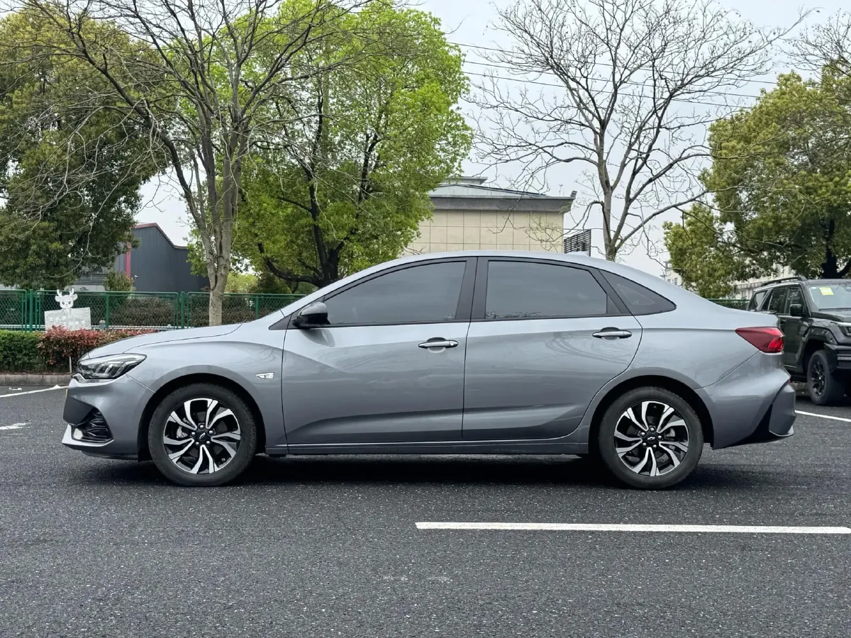 2019 Chevrolet Monza 1.3T 163HP L3 6AT,autocango,china used car exporter,china ev exporter,chinese used car exporter,chinese used ev exporter