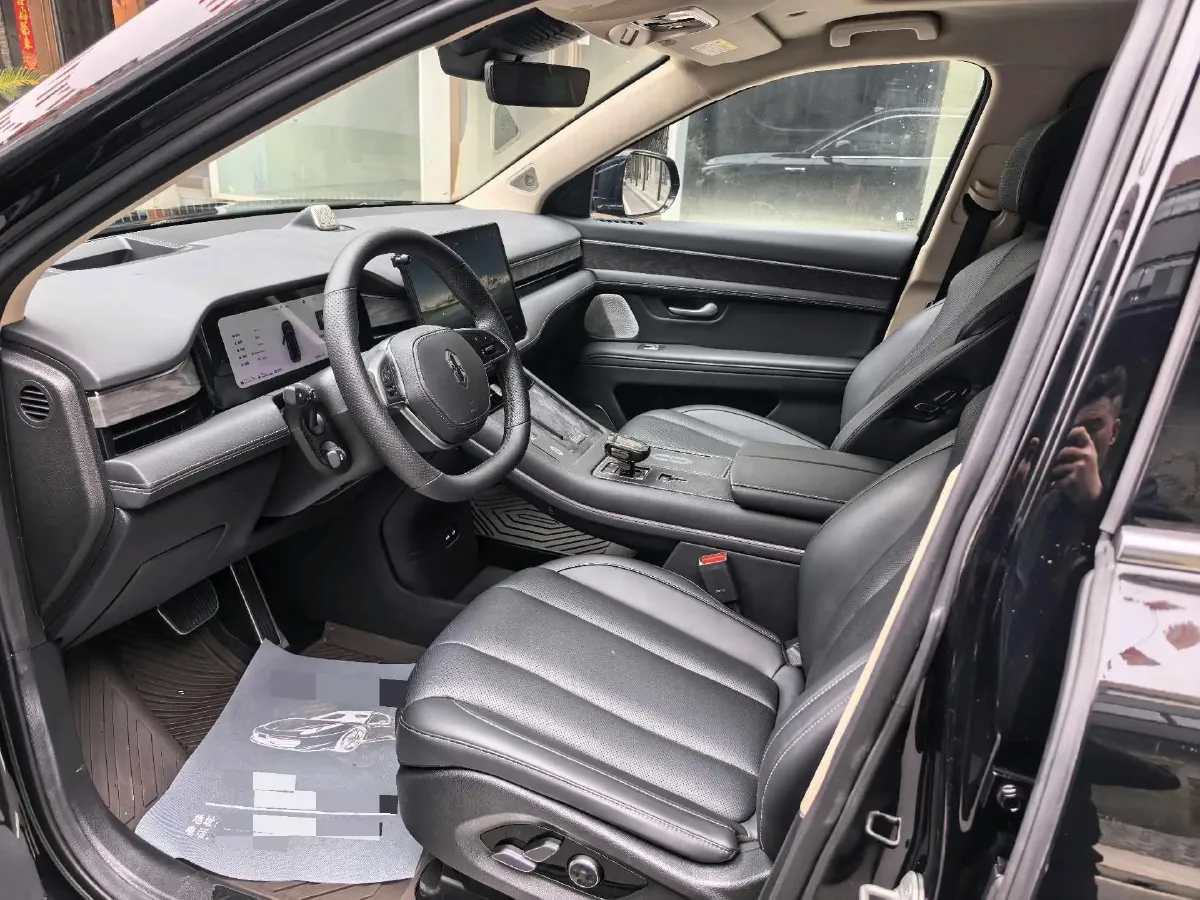 2024 AITO AITO M7 1.5T 152HP L4 REEV 40KWH,autocango,china used car exporter,china ev exporter,chinese used car exporter,chinese used ev exporter