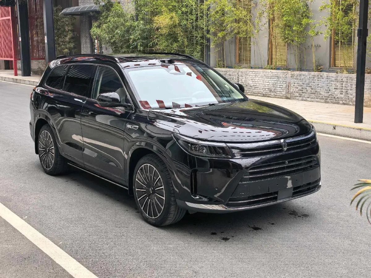 2024 AITO AITO M7 1.5T 152HP L4 REEV 40KWH,autocango,china used car exporter,china ev exporter,chinese used car exporter,chinese used ev exporter