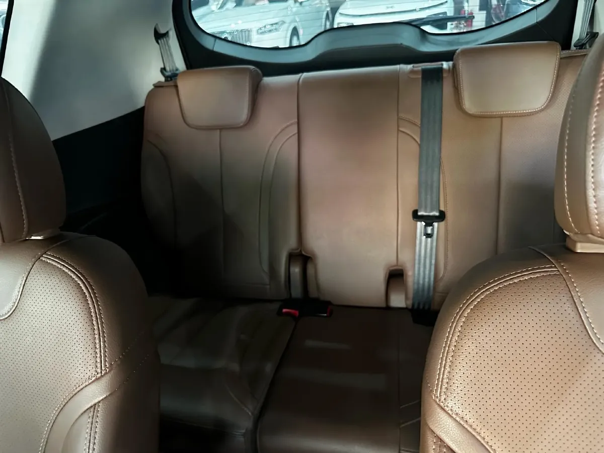 2020 HaiMa 7X 1.6T 195HP L4 6AT,autocango,china used car exporter,china ev exporter,chinese used car exporter,chinese used ev exporter