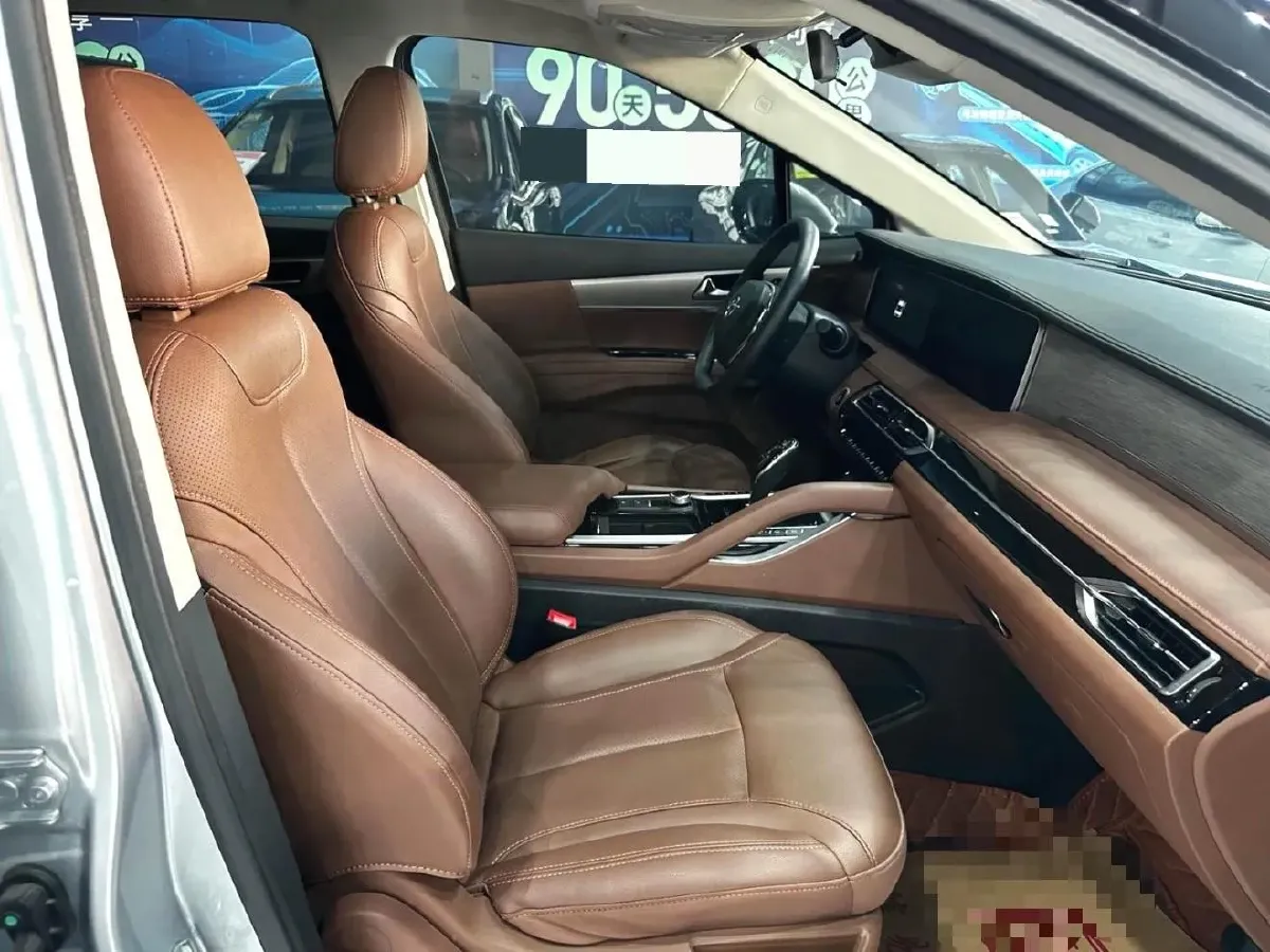 2020 HaiMa 7X 1.6T 195HP L4 6AT,autocango,china used car exporter,china ev exporter,chinese used car exporter,chinese used ev exporter