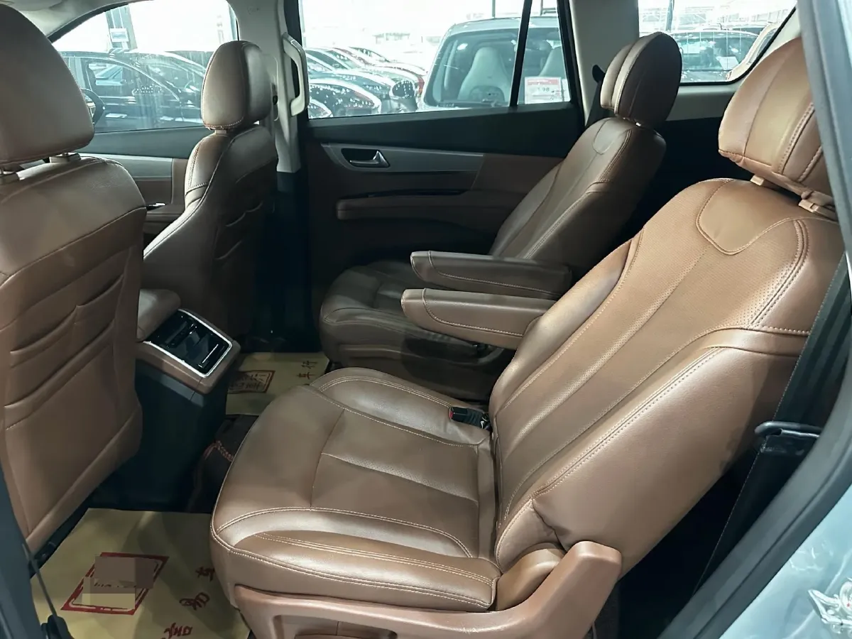 2020 HaiMa 7X 1.6T 195HP L4 6AT,autocango,china used car exporter,china ev exporter,chinese used car exporter,chinese used ev exporter