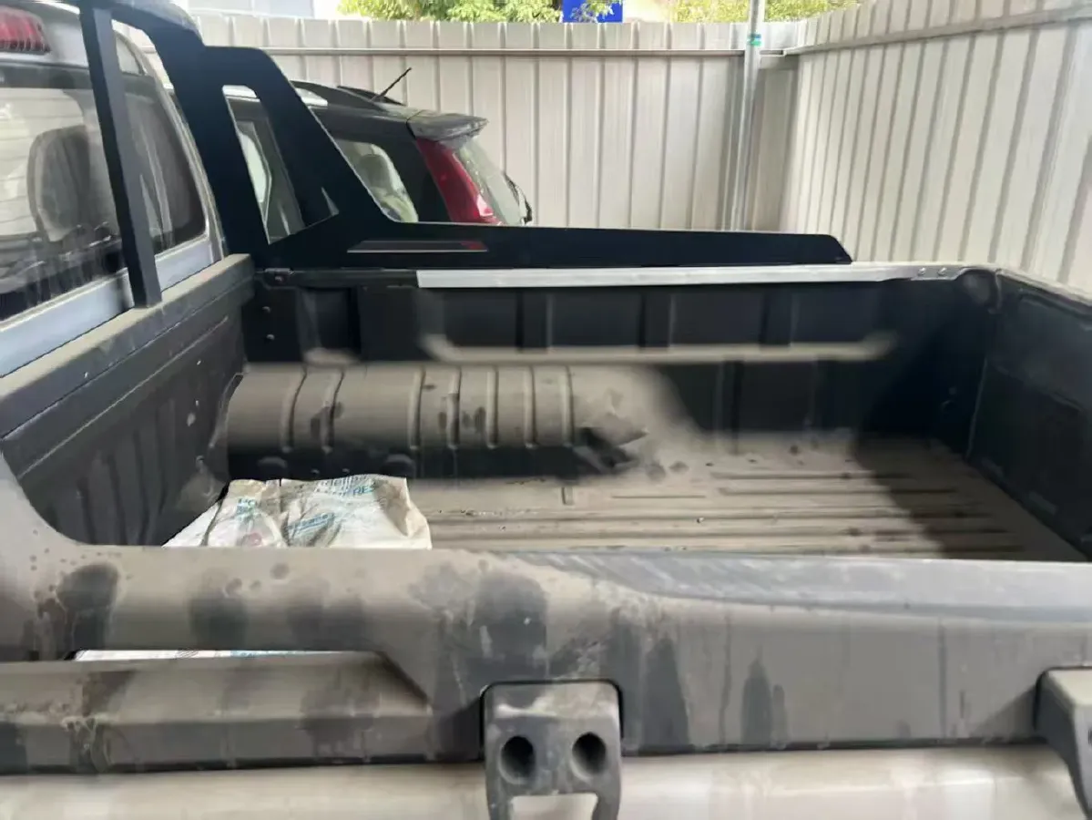 2020 Isuzu RE-MAX Jim 2.4T 211HP L4 5MT,autocango,china used car exporter,china ev exporter,chinese used car exporter,chinese used ev exporter