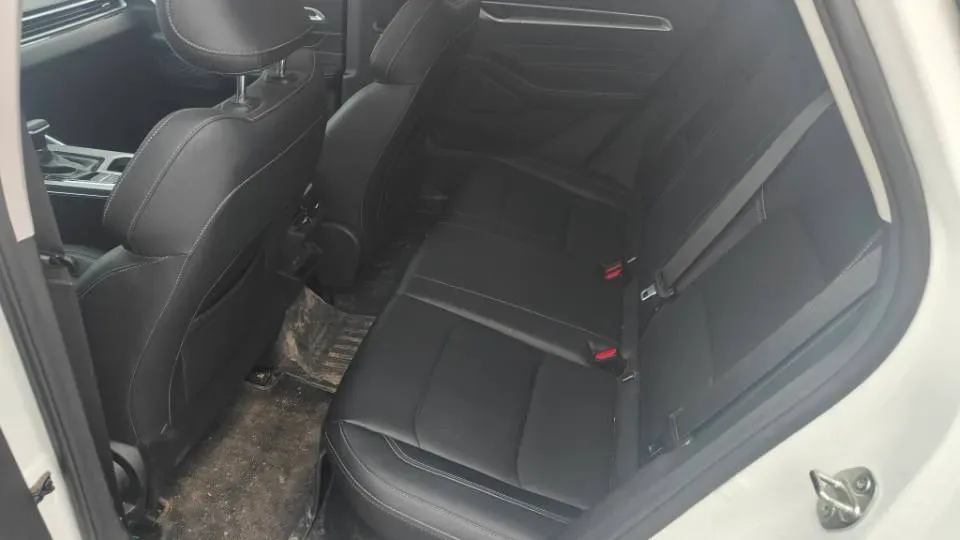 2025 Geely Emgrand 1.5L 127HP L4 CVT,autocango,china used car exporter,china ev exporter,chinese used car exporter,chinese used ev exporter