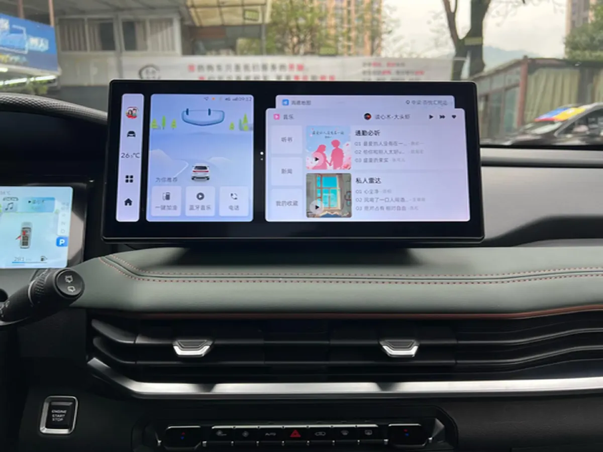 2023 Geely Okavango L 2.0T 218HP L4 7DCT,autocango,china used car exporter,china ev exporter,chinese used car exporter,chinese used ev exporter