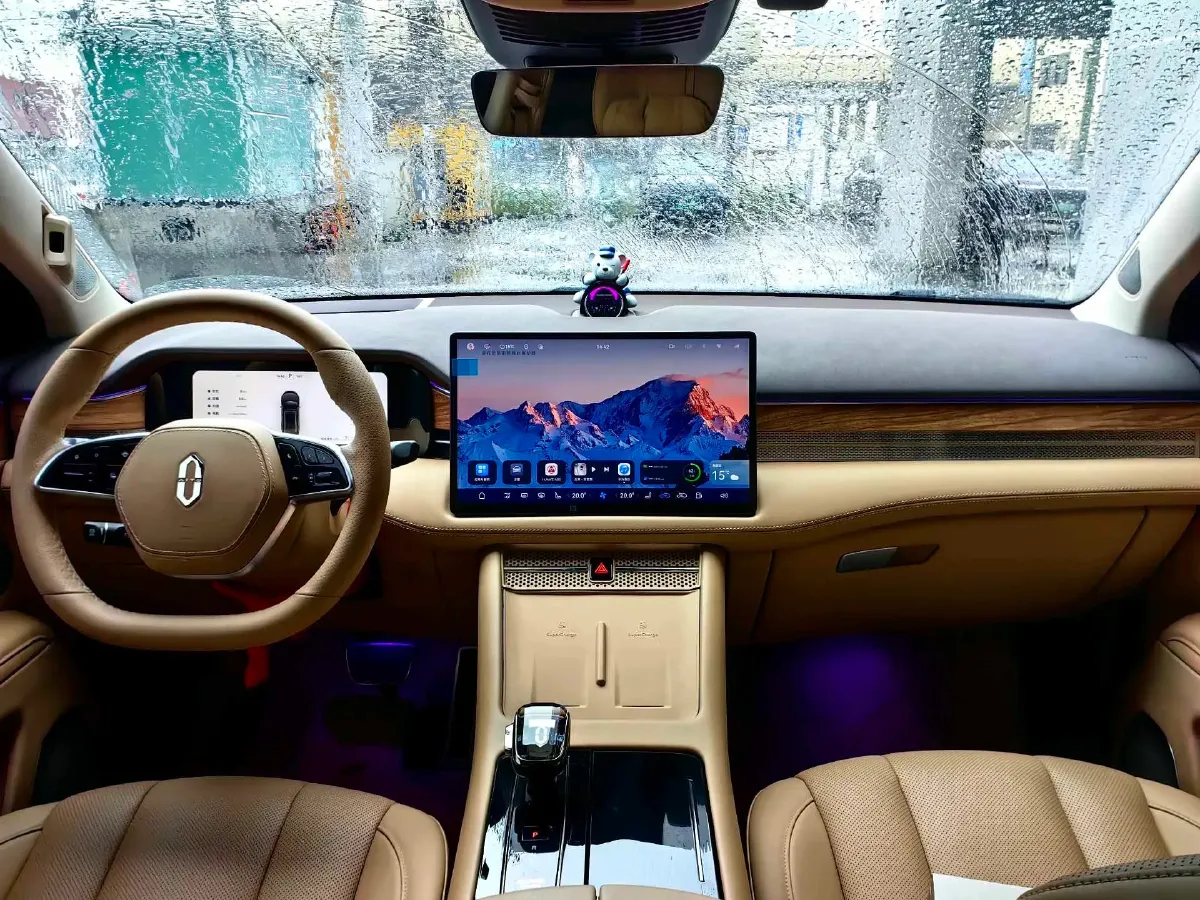 2024 AITO AITO M7 1.5T 152HP L4 REEV 38.5KWH,autocango,china used car exporter,china ev exporter,chinese used car exporter,chinese used ev exporter