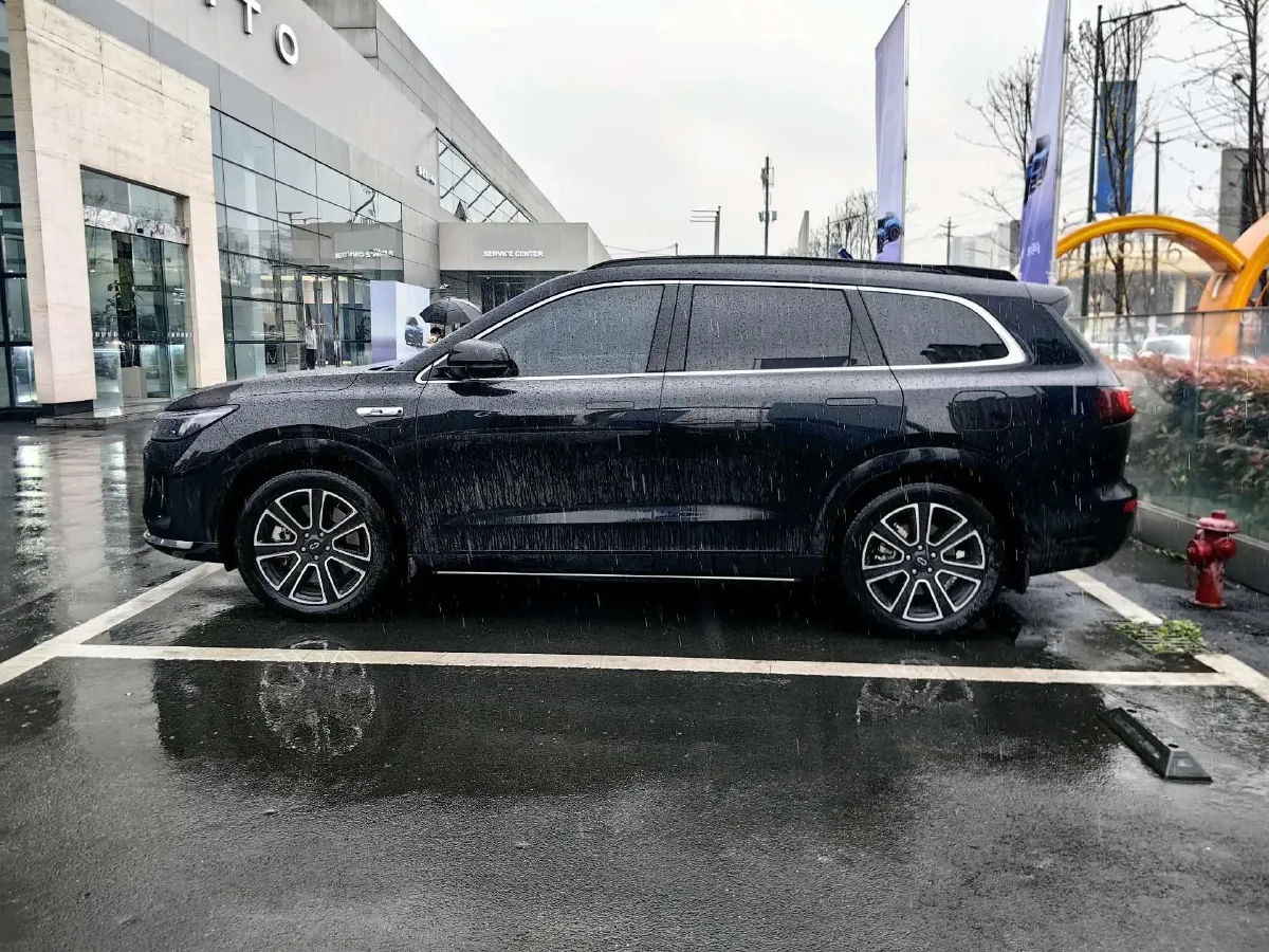 2024 AITO AITO M7 1.5T 152HP L4 REEV 38.5KWH,autocango,china used car exporter,china ev exporter,chinese used car exporter,chinese used ev exporter