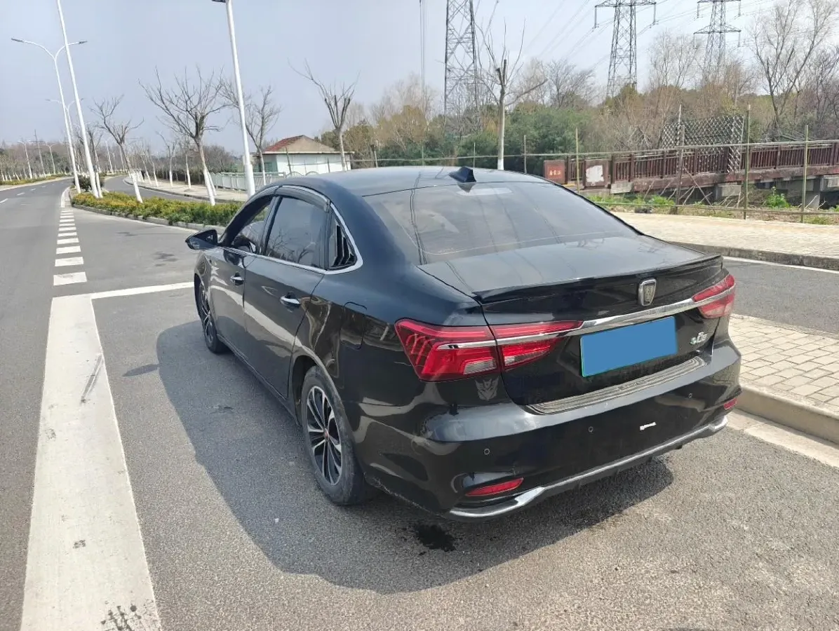 2019 Roewe i6 1.5T 169HP L4 AMT PHEV 9.1KWH,autocango,china used car exporter,china ev exporter,chinese used car exporter,chinese used ev exporter