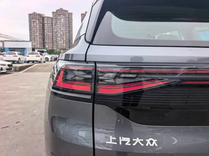 2021 Volkswagen ID.6 Crozz BEV 84.8KWH,autocango,china used car exporter,china ev exporter,chinese used car exporter,chinese used ev exporter