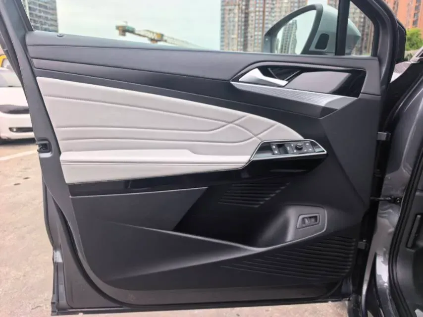 2021 Volkswagen ID.6 Crozz BEV 84.8KWH,autocango,china used car exporter,china ev exporter,chinese used car exporter,chinese used ev exporter