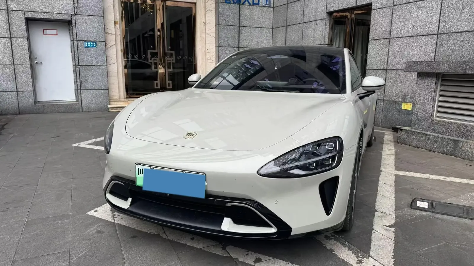 2024 MI SU7 BEV 73.6KWH,autocango,china used car exporter,china ev exporter,chinese used car exporter,chinese used ev exporter