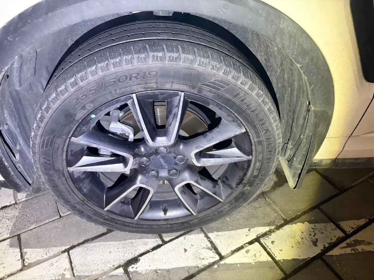 2021 LYNK&CO 01 2.0T 218HP L4 8AT,autocango,china used car exporter,china ev exporter,chinese used car exporter,chinese used ev exporter