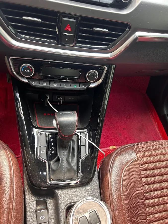 2019 Kia Sportage R 2.0L 160HP L4 6AT,autocango,china used car exporter,china ev exporter,chinese used car exporter,chinese used ev exporter