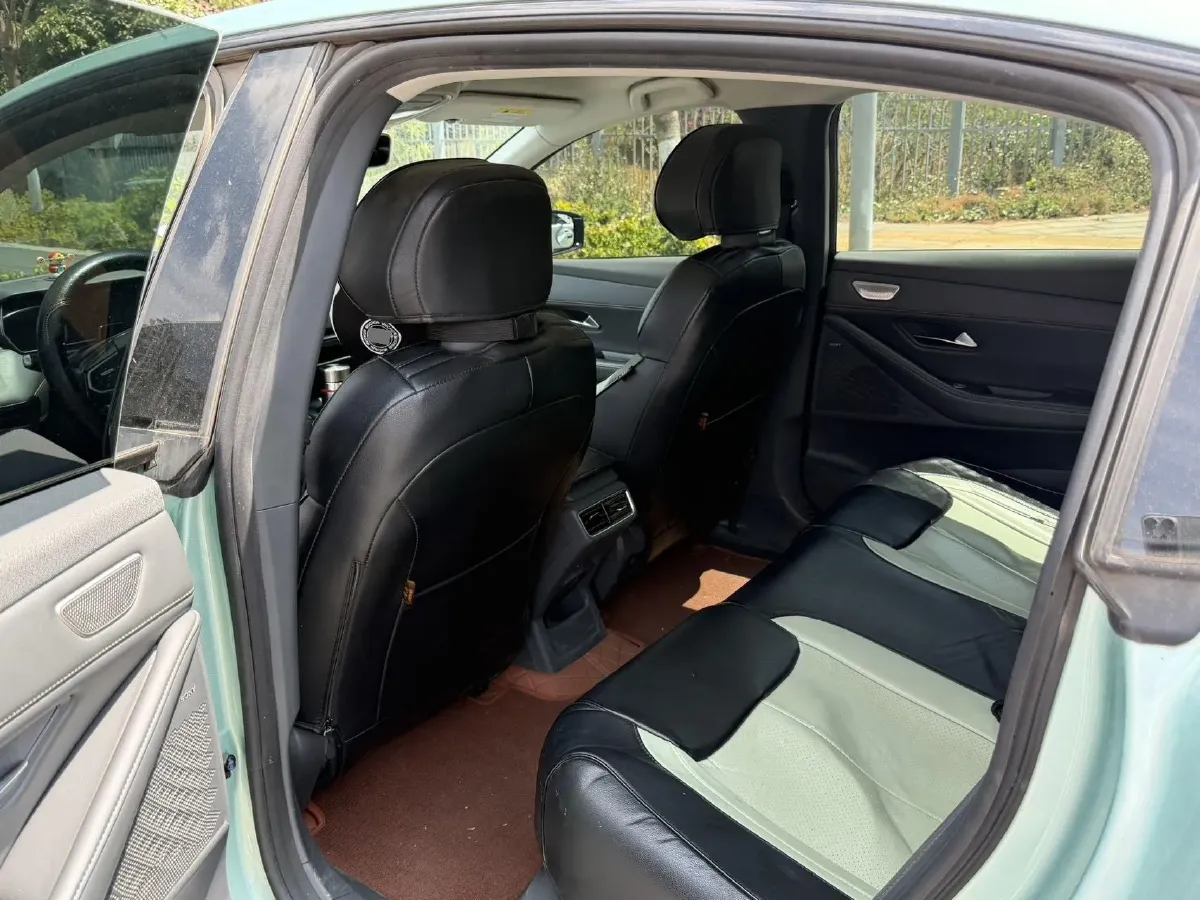 2022 DongFeng Forthing LingZhi EV BEV 68.4KWH,autocango,china used car exporter,china ev exporter,chinese used car exporter,chinese used ev exporter