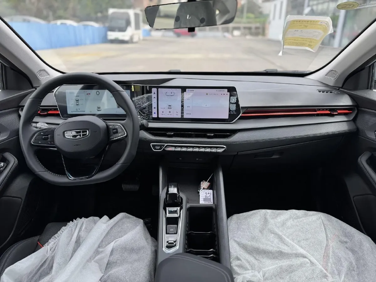 2024 Geely Binray 1.5T 181HP L4 7DCT,autocango,china used car exporter,china ev exporter,chinese used car exporter,chinese used ev exporter