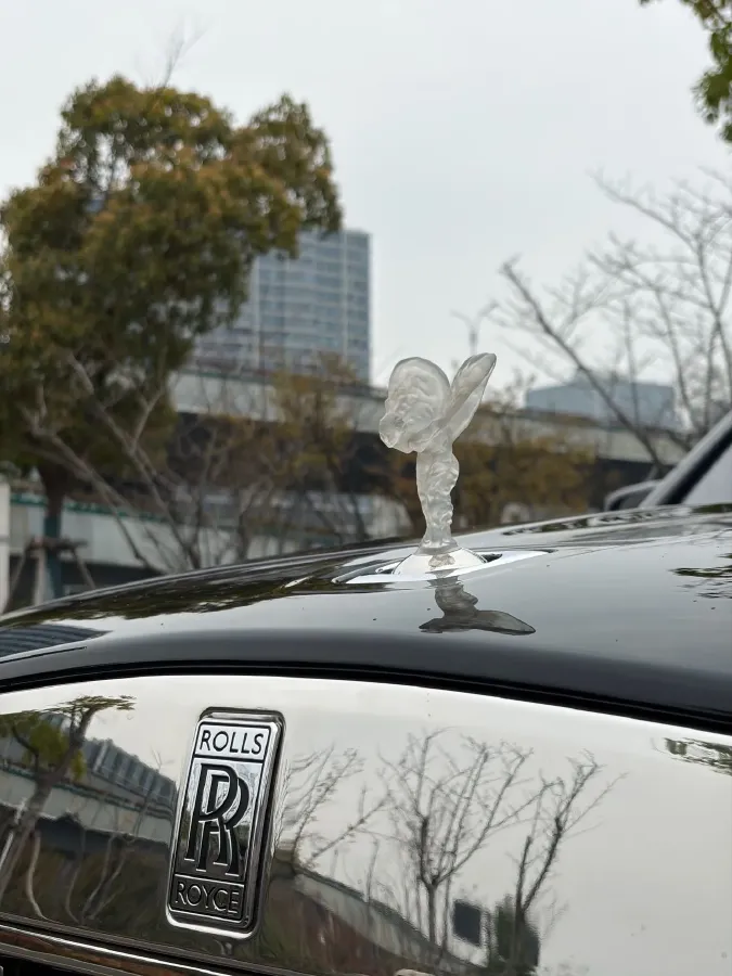 2018 Rolls-Royce Cullinan 6.7T 571HP V12 8AT,autocango,china used car exporter,china ev exporter,chinese used car exporter,chinese used ev exporter