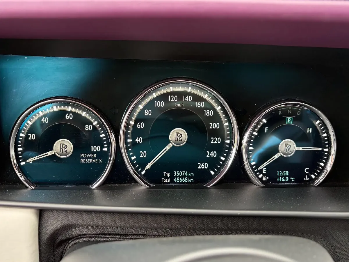 2018 Rolls-Royce Cullinan 6.7T 571HP V12 8AT,autocango,china used car exporter,china ev exporter,chinese used car exporter,chinese used ev exporter