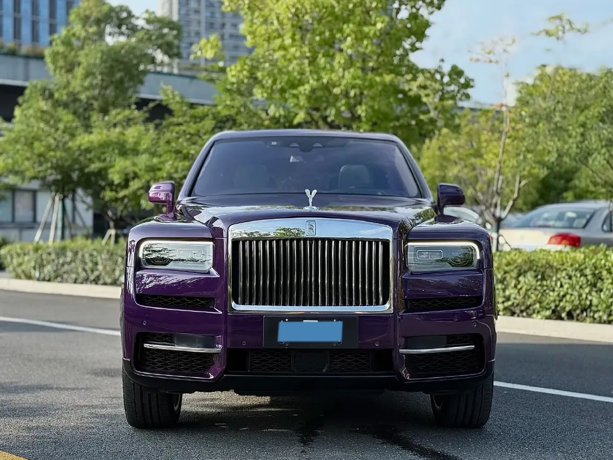 2018 Rolls-Royce Cullinan 6.7T 571HP V12 8AT,autocango,china used car exporter,china ev exporter,chinese used car exporter,chinese used ev exporter
