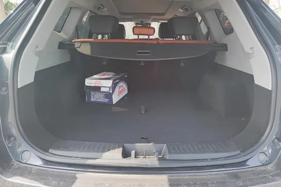 2022 ChangAn CS75 Plus 2.0T 233HP L4 8AT,autocango,china used car exporter,china ev exporter,chinese used car exporter,chinese used ev exporter