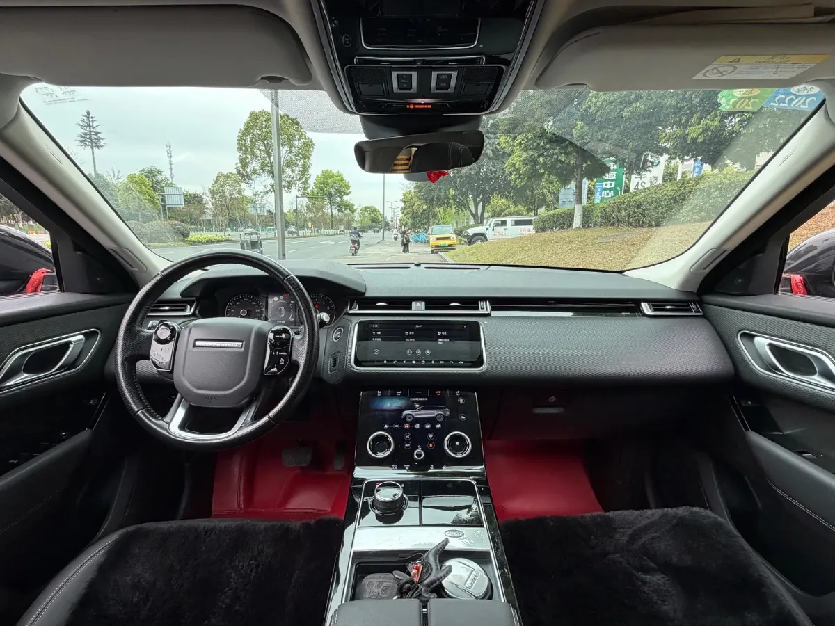 2020 Land Rover Range Rover Velar 2.0T 250HP L4 8AT,autocango,china used car exporter,china ev exporter,chinese used car exporter,chinese used ev exporter