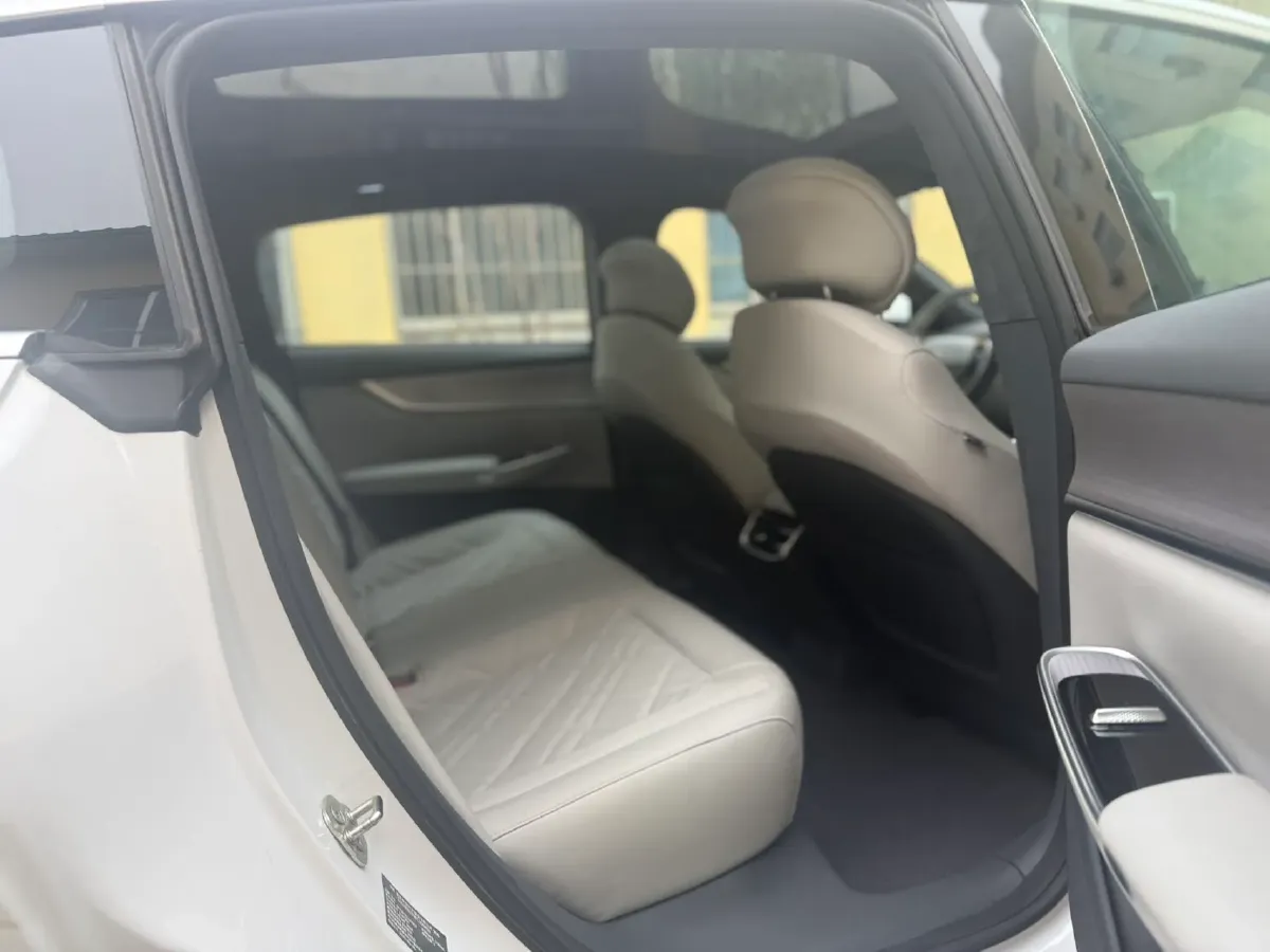 2023 ChangAn QiYuan A07 1.5L 95HP L4 REEV 28.4KWH,autocango,china used car exporter,china ev exporter,chinese used car exporter,chinese used ev exporter