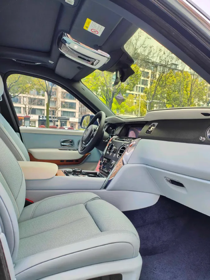 2020 Rolls-Royce Cullinan 6.7T 600HP V12 8AT,autocango,china used car exporter,china ev exporter,chinese used car exporter,chinese used ev exporter