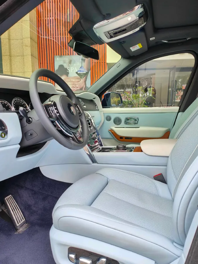 2020 Rolls-Royce Cullinan 6.7T 600HP V12 8AT,autocango,china used car exporter,china ev exporter,chinese used car exporter,chinese used ev exporter