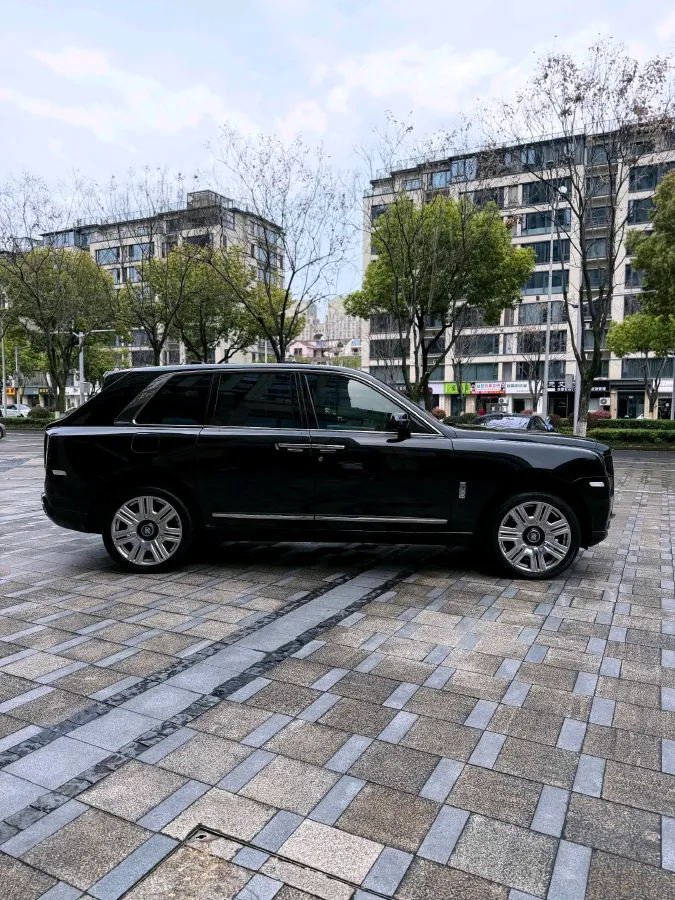 2020 Rolls-Royce Cullinan 6.7T 600HP V12 8AT,autocango,china used car exporter,china ev exporter,chinese used car exporter,chinese used ev exporter