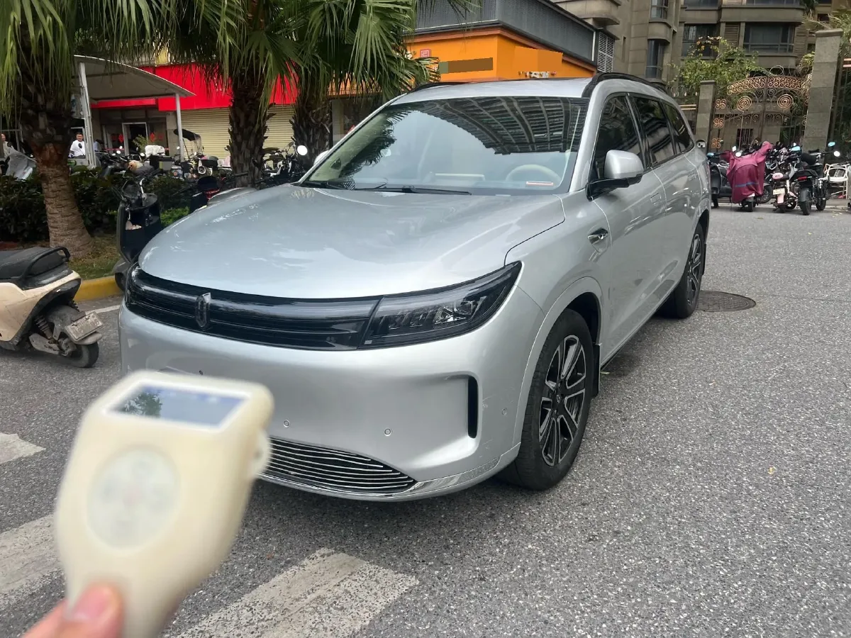 2024 AITO AITO M7 1.5T 152HP L4 REEV 40KWH,autocango,china used car exporter,china ev exporter,chinese used car exporter,chinese used ev exporter
