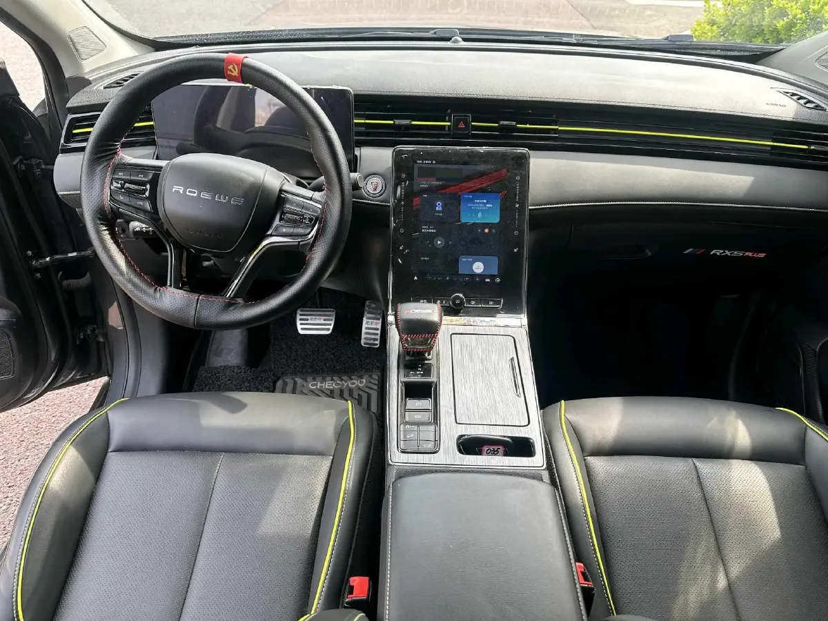 2023 Roewe RX5 1.5T 181HP L4 7DCT,autocango,china used car exporter,china ev exporter,chinese used car exporter,chinese used ev exporter