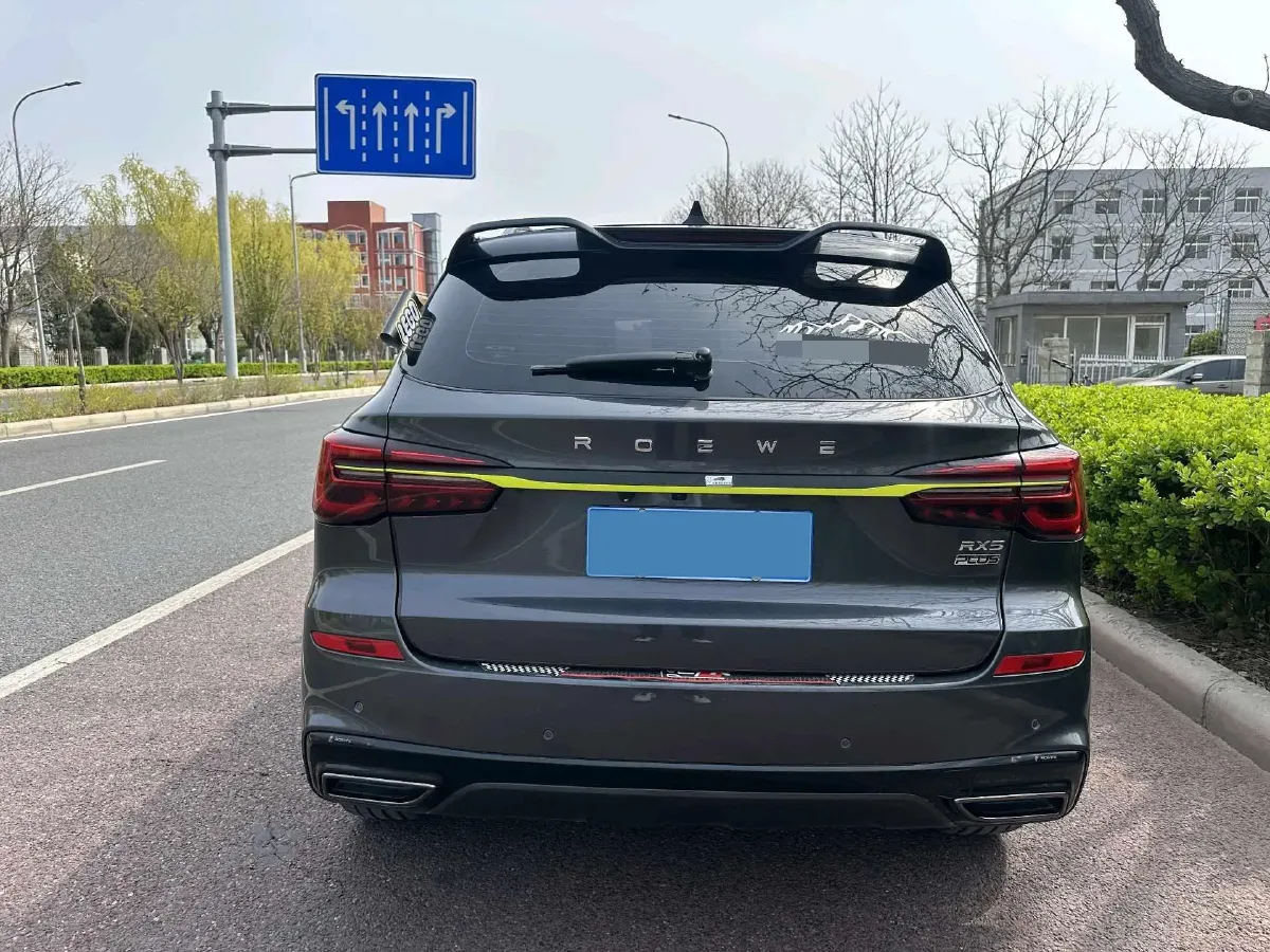 2023 Roewe RX5 1.5T 181HP L4 7DCT,autocango,china used car exporter,china ev exporter,chinese used car exporter,chinese used ev exporter