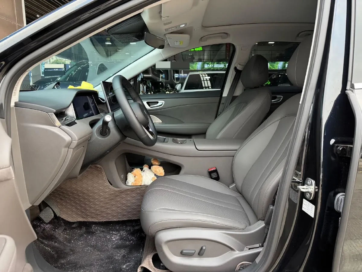 2025 HIMA Shangjie H5 REEV 98HP REEV,autocango,china used car exporter,china ev exporter,chinese used car exporter,chinese used ev exporter