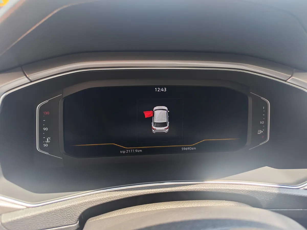 2022 Volkswagen T-Roc 1.4T 150HP L4 7DCT,autocango,china used car exporter,china ev exporter,chinese used car exporter,chinese used ev exporter