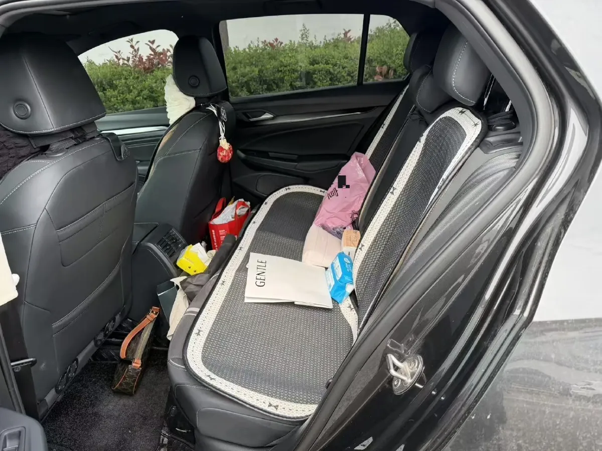 2023 Volkswagen Golf 1.4T 150HP L4 7DCT,autocango,china used car exporter,china ev exporter,chinese used car exporter,chinese used ev exporter