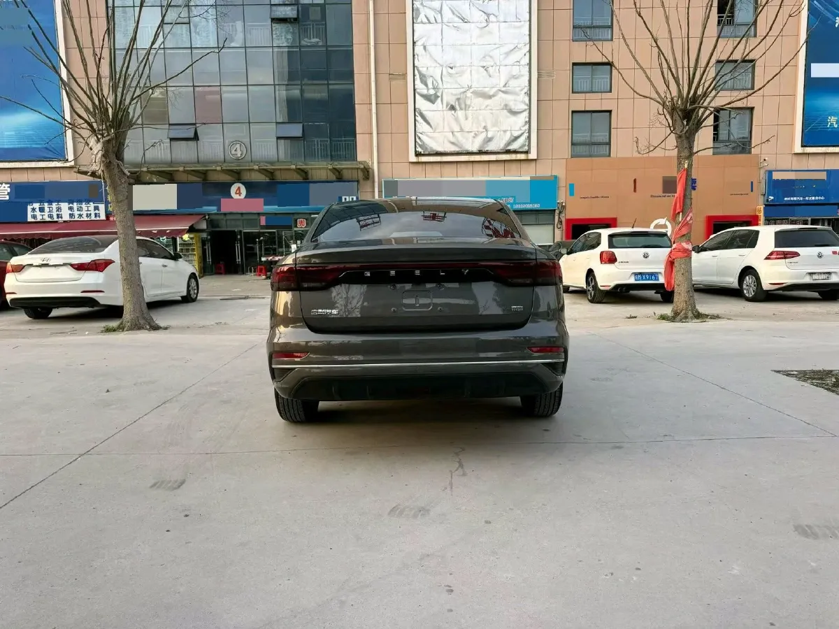 2026 Geely Emgrand 1.5L 120HP L4 CVT,autocango,china used car exporter,china ev exporter,chinese used car exporter,chinese used ev exporter