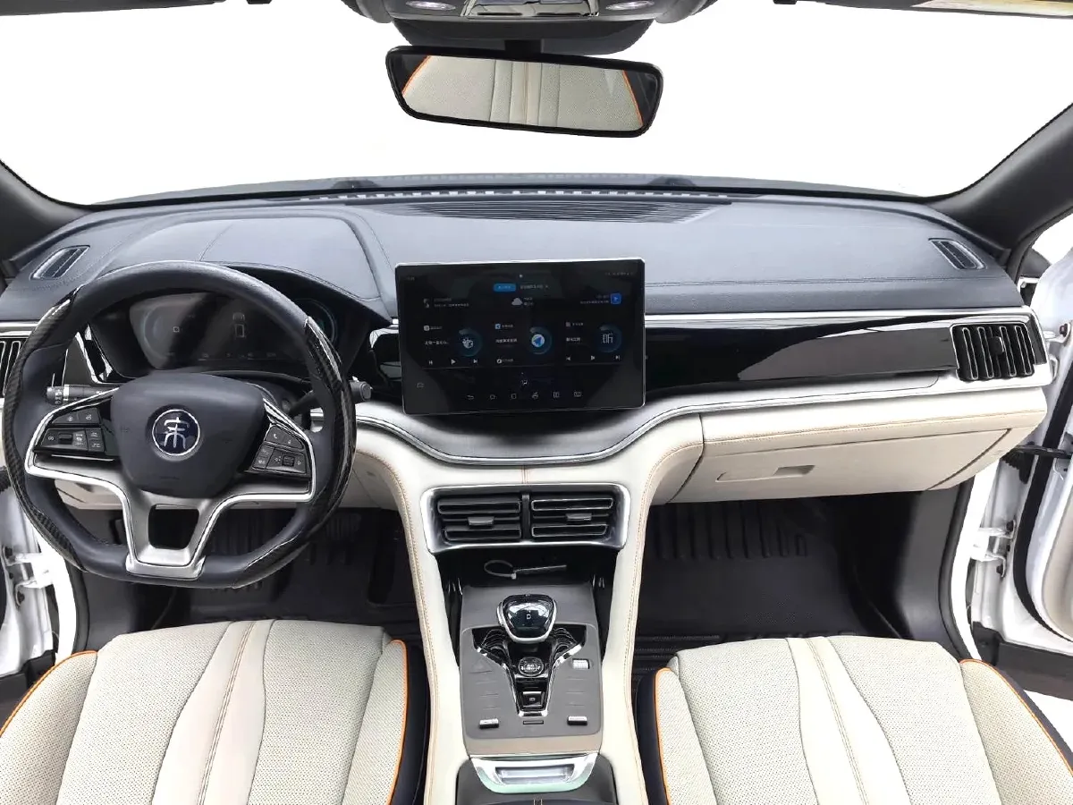 2022 Ruichi Auto EC35 BEV 82HP BEV 36.288KWH,autocango,china used car exporter,china ev exporter,chinese used car exporter,chinese used ev exporter