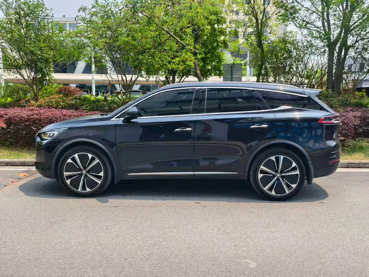 2022 Jeep Grand Commander 2.0T 265HP L4 9AT,autocango,china used car exporter,china ev exporter,chinese used car exporter,chinese used ev exporter