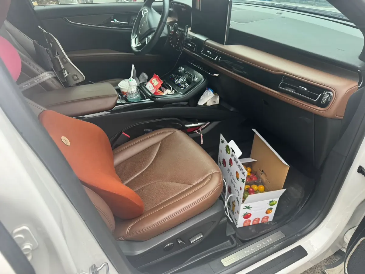 2021 Lincoln Nautilus 2.0T 245HP L4 8AT,autocango,china used car exporter,china ev exporter,chinese used car exporter,chinese used ev exporter