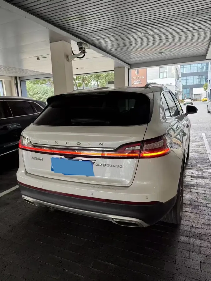 2021 Lincoln Nautilus 2.0T 245HP L4 8AT,autocango,china used car exporter,china ev exporter,chinese used car exporter,chinese used ev exporter