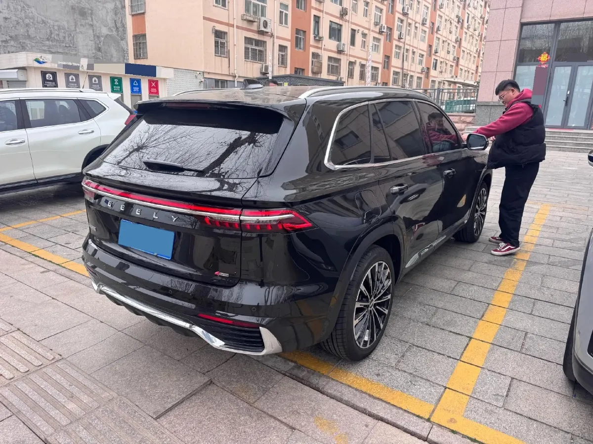 2025 Geely Monjaro 2.0T 238HP L4 8AT,autocango,china used car exporter,china ev exporter,chinese used car exporter,chinese used ev exporter