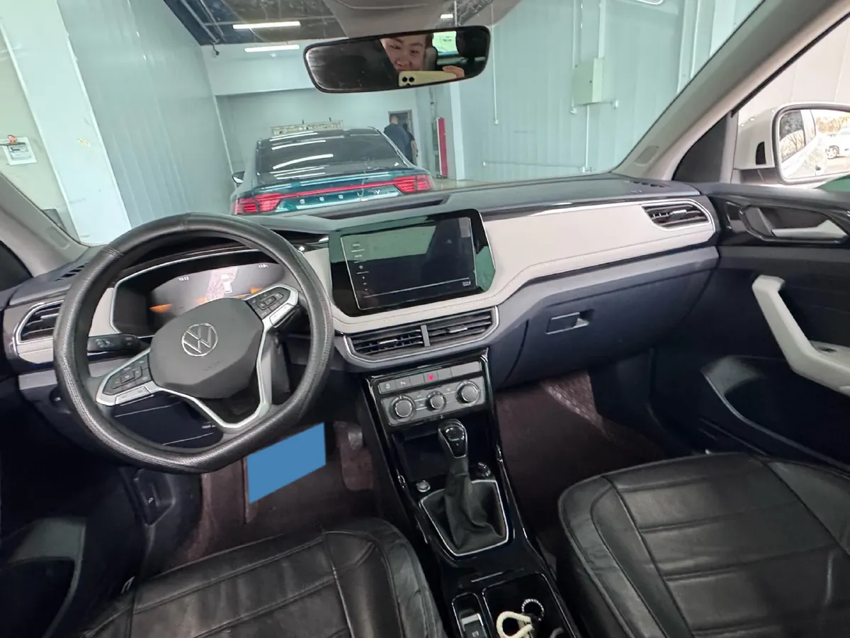 2025 Volkswagen Tharu 1.5T 160HP L4 7DCT,autocango,china used car exporter,china ev exporter,chinese used car exporter,chinese used ev exporter