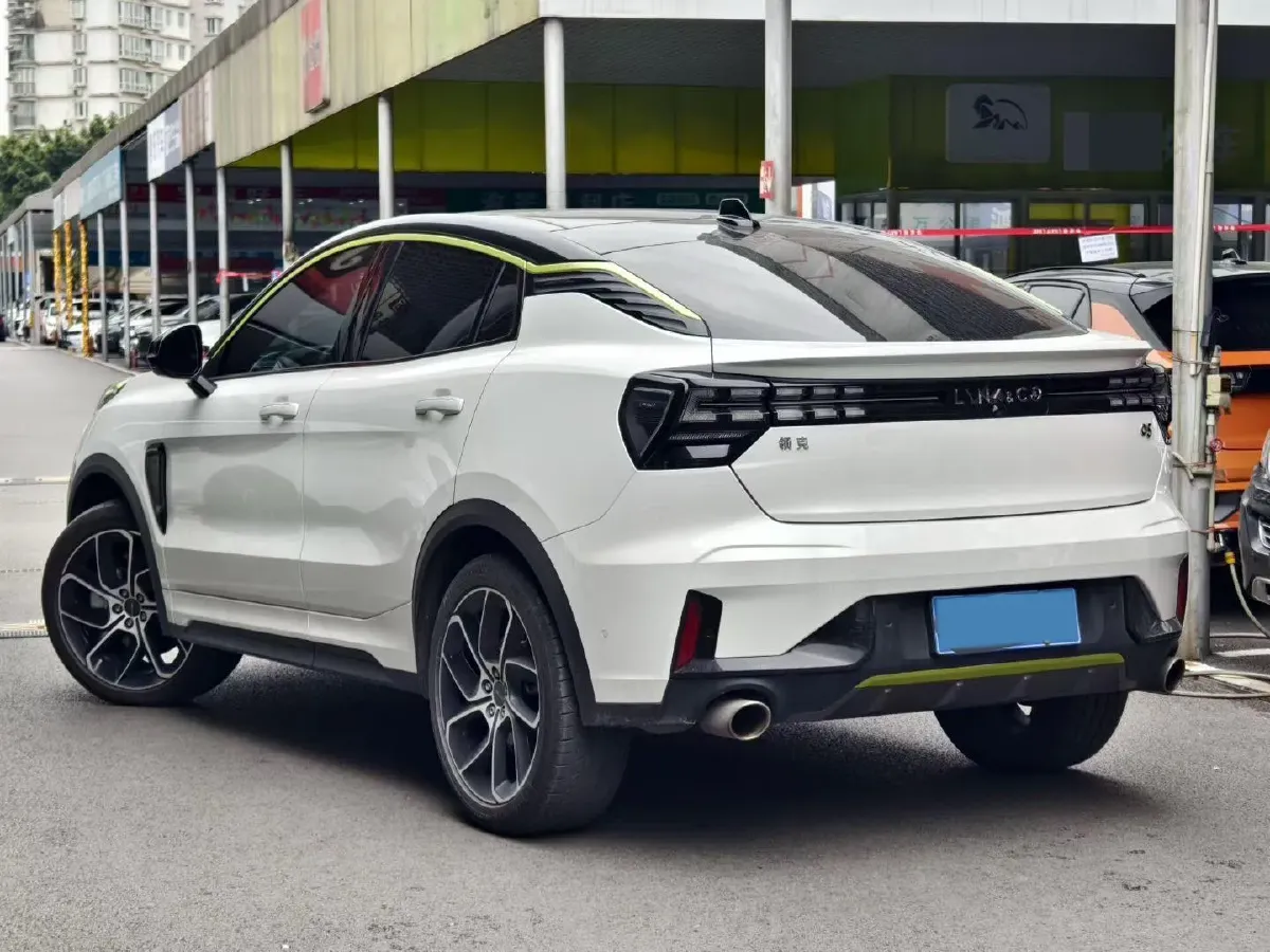 2020 LYNK&CO 05 2.0T 254HP L4 8AT,autocango,china used car exporter,china ev exporter,chinese used car exporter,chinese used ev exporter