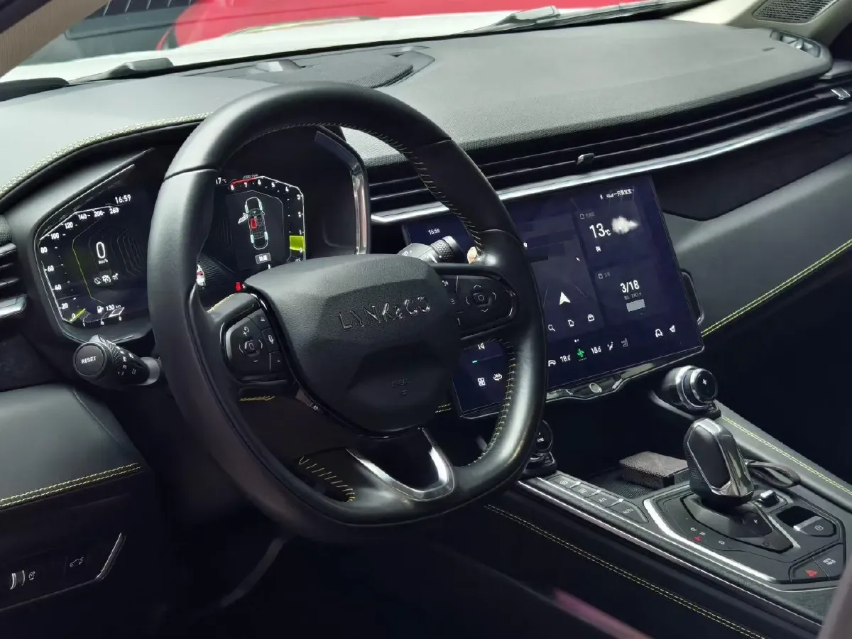 2020 LYNK&CO 05 2.0T 254HP L4 8AT,autocango,china used car exporter,china ev exporter,chinese used car exporter,chinese used ev exporter